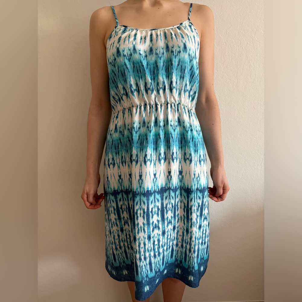 Banana Republic Silk Blue & White Dress Medium
